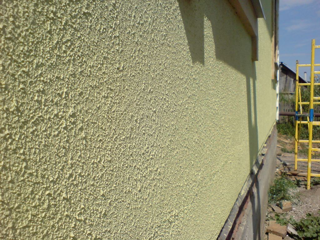 Структурная покраска стен